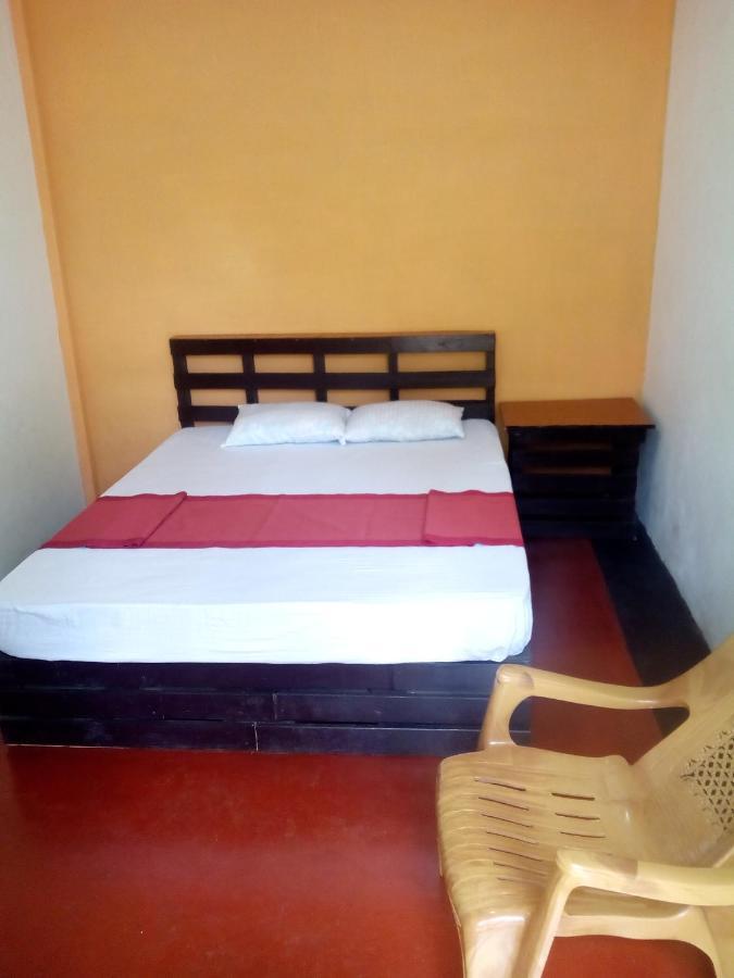 Lily Adam'S Peak Bed and Breakfast Nallathanniya Exteriör bild