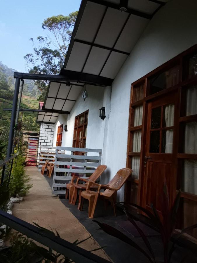 Lily Adam'S Peak Bed and Breakfast Nallathanniya Exteriör bild